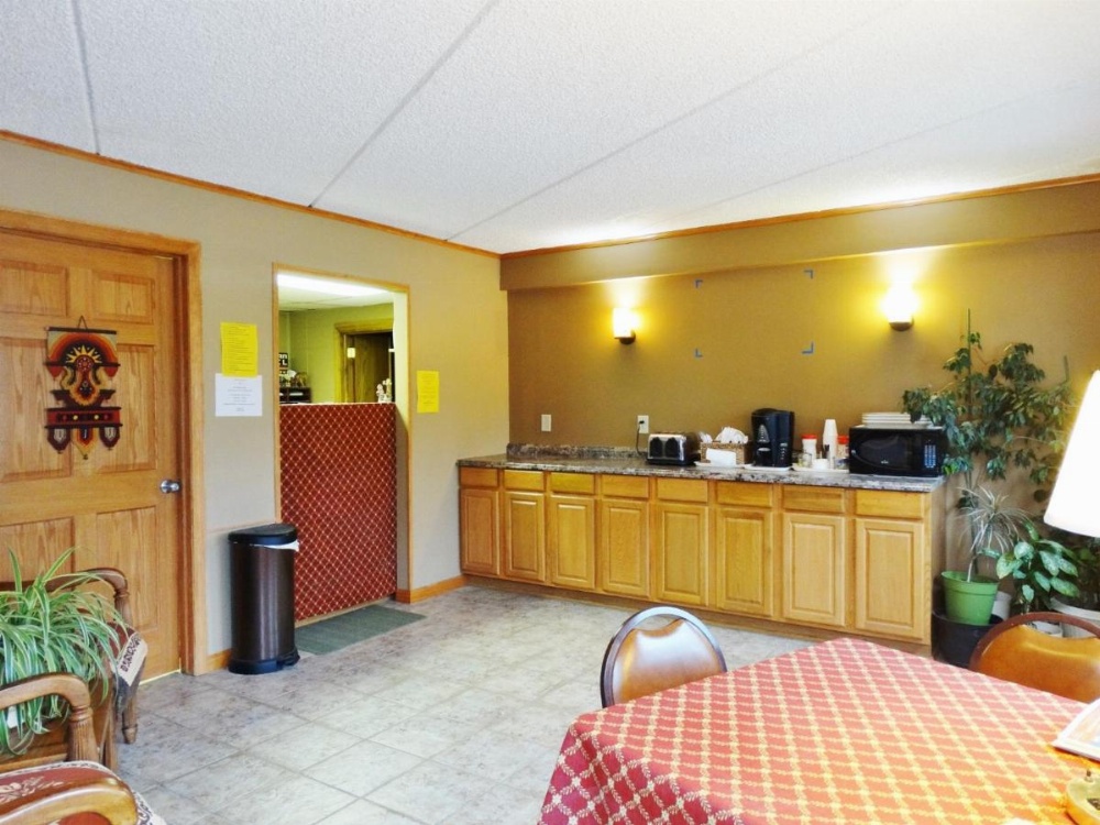 Attican Motel - Attica - Batavia - Warsaw - Darien Lake Image 18